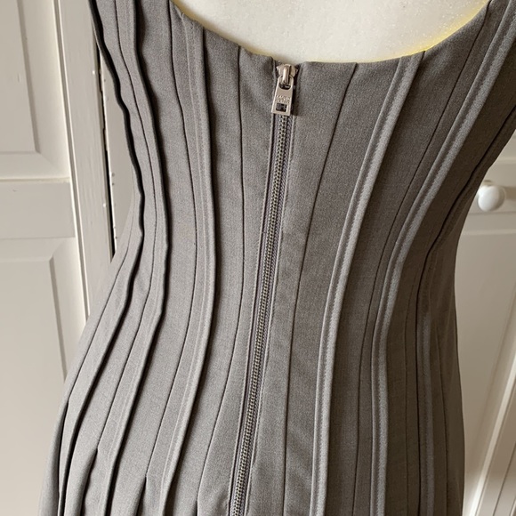 Andrew Marc, Marc New York, Gray Pleated A-Line Dress - size 2 - Picture 6 of 8
